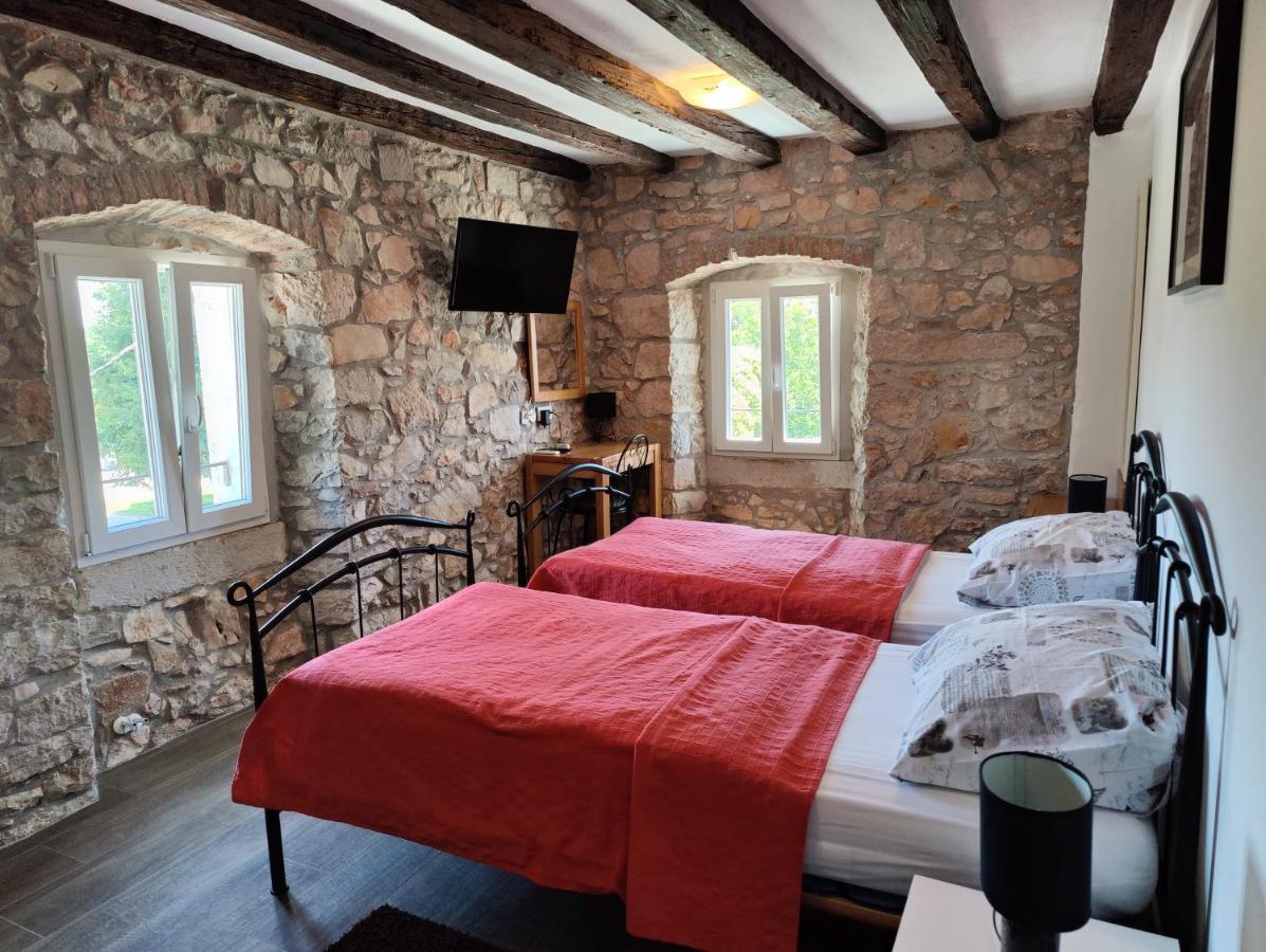 Boutique Hotel Castello Gulich Пореч Экстерьер фото